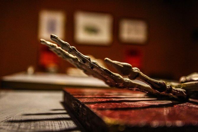 Xcape Room Bcn: Corpse Gallery Escape Room Barcelona - Key things to know before you book